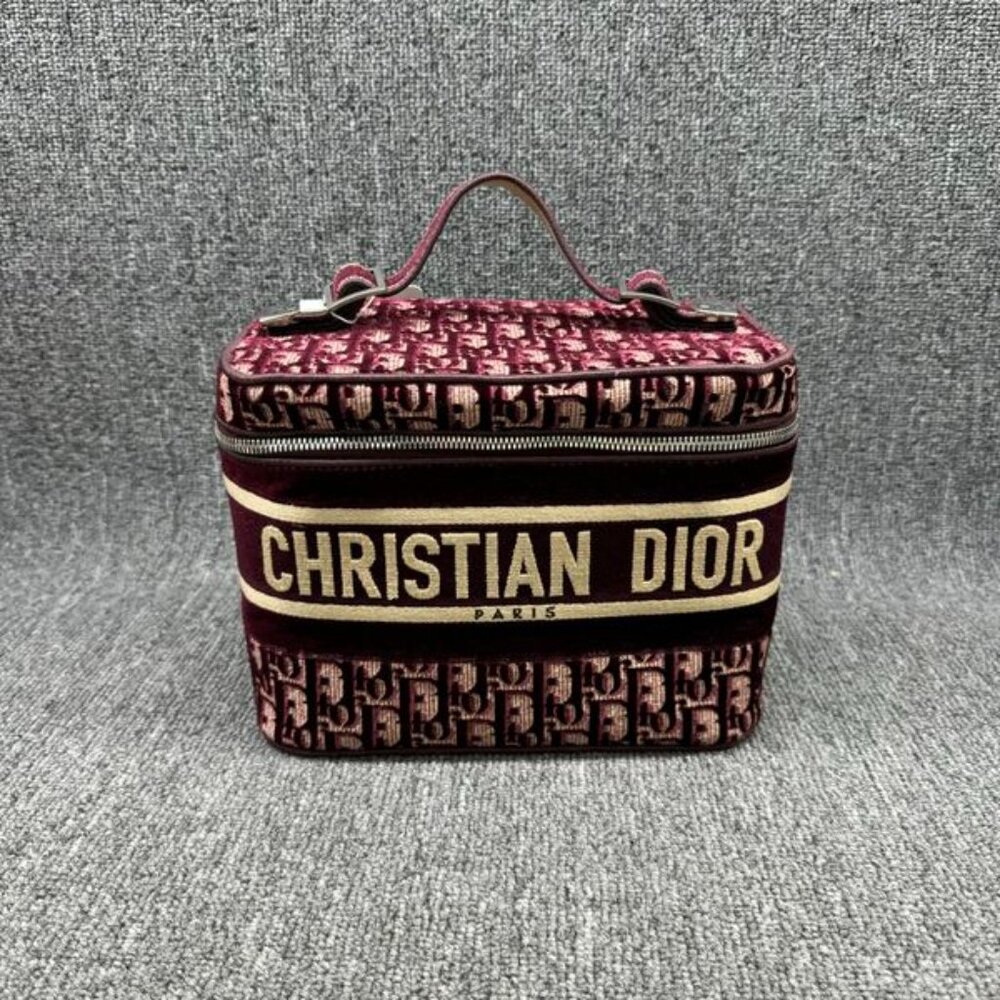 100% Authentic Christian Dior Vanity Case - Picture 1 of 15